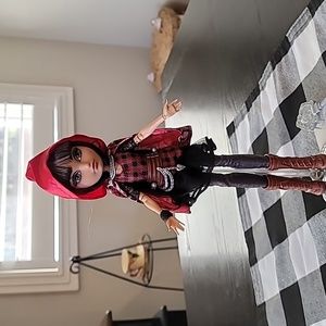 Ever After High Cerise Wood 1st Chapter